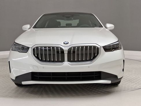 New 2026 BMW 530i RWD image 4