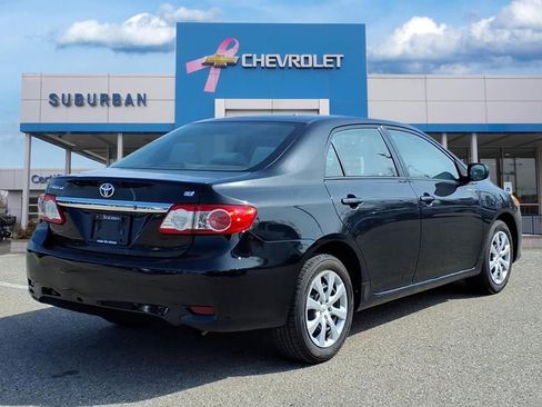Used 2012 Toyota Corolla LE FWD image 5