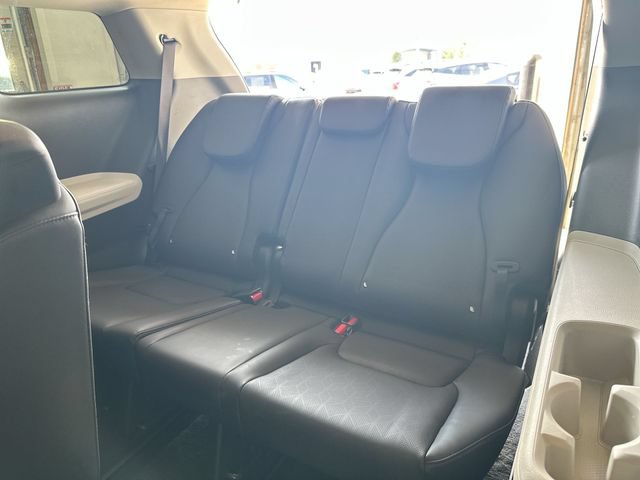Certified 2024 Kia Carnival LX FWD image 26