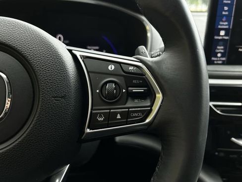 Used 2025 Acura MDX w/ Technology Package image 15
