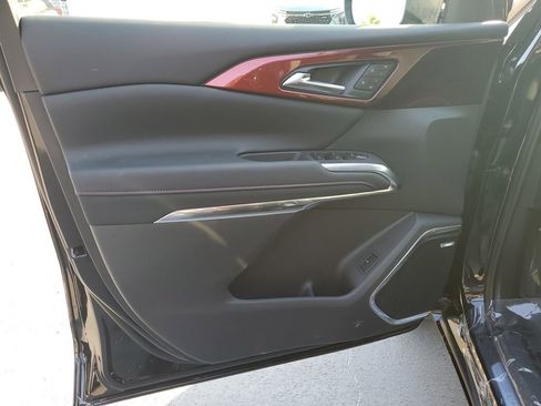 New 2026 Chevrolet Traverse RS w/ LPO, Floor Liner Package image 21