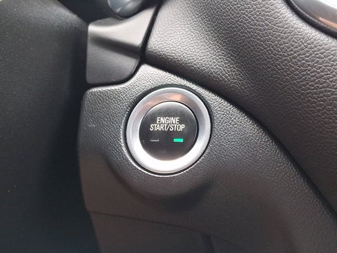Used 2021 Chevrolet Equinox LT AWD/4WD image 26