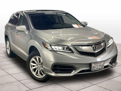 Used 2018 Acura RDX w/ Tech & AcuraWatch Plus Pkg image 2