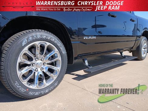Used 2023 RAM 1500 Laramie image 37