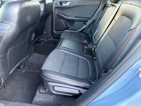 Used 2023 Ford Escape ST-Line Select AWD/4WD image 18