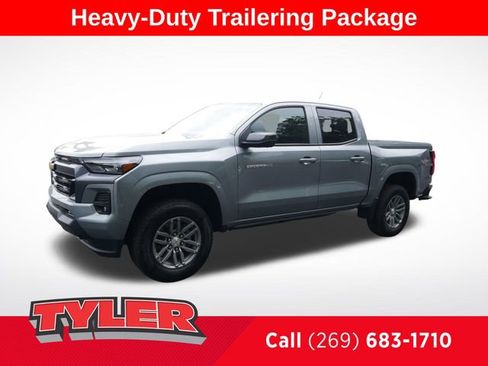 New 2026 Chevrolet Colorado LT w/ LT Convenience Package AWD/4WD image 3