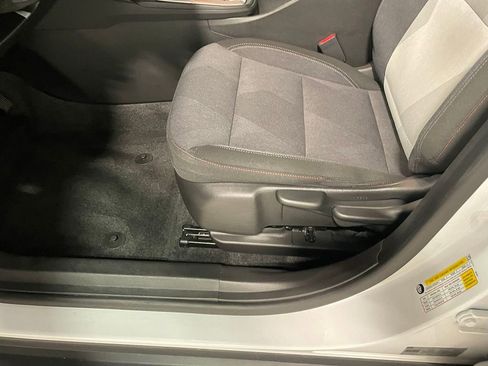 Used 2024 Chevrolet Trax RS w/ Driver Confidence Package image 19