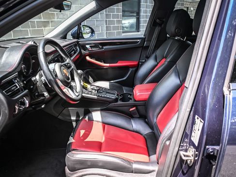Used 2020 Porsche Macan AWD/4WD image 8