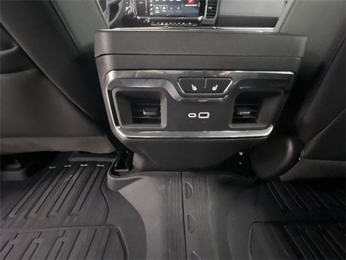 New 2026 GMC Sierra 1500 SLT w/ SLT Premium Plus Package image 21
