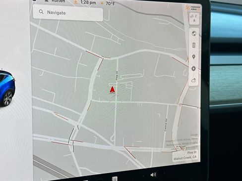 Used 2021 Tesla Model Y Performance image 23