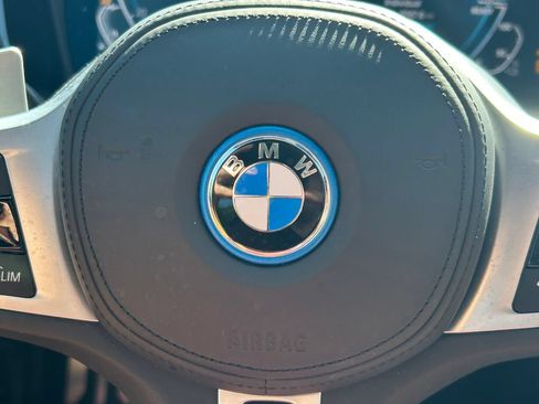 Used 2022 BMW 330e w/ M Sport Package RWD image 39
