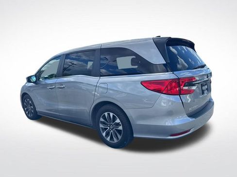 Used 2023 Honda Odyssey EX-L image 3