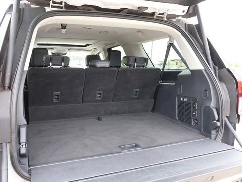 Certified 2025 Ford Expedition Max Platinum AWD/4WD image 17