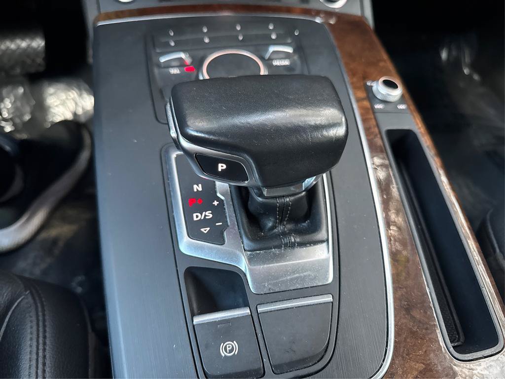 Used 2018 Audi Q5 2.0T Premium AWD/4WD image 34