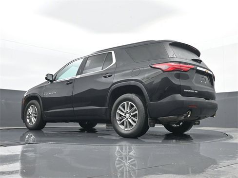 Used 2023 Chevrolet Traverse LT image 26