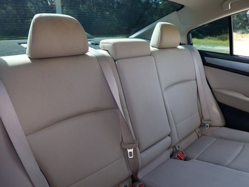 Used 2015 Subaru Legacy 2.5i Premium w/ Moonroof Package image 14