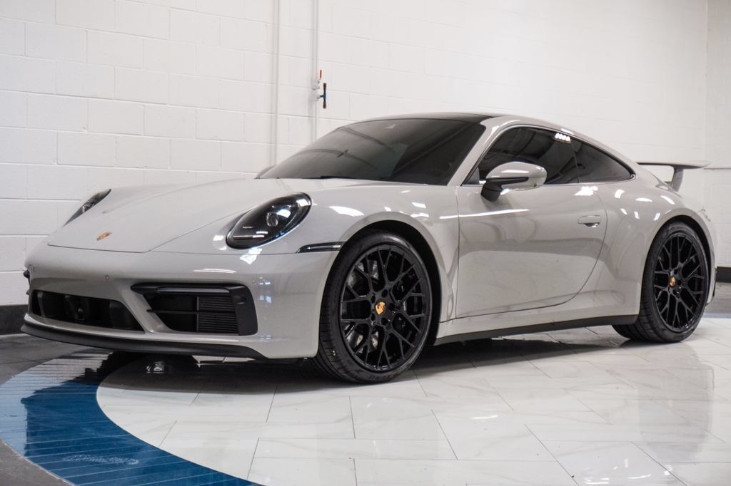 Used 2024 Porsche 911 Carrera 4 GTS AWD/4WD image 4