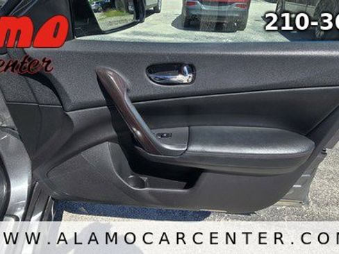 Used 2014 Nissan Maxima 3.5 SV w/ Premium Package FWD image 17