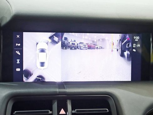 Used 2021 Porsche Taycan 4S image 20