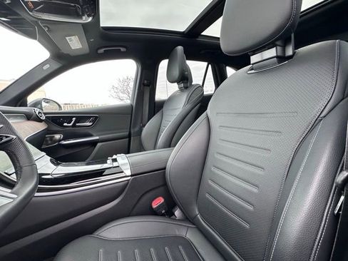 Certified 2025 Mercedes-Benz GLC 300 GLC 300 image 20