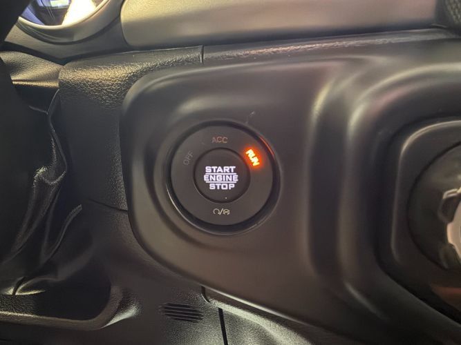 Used 2023 Jeep Wrangler Unlimited Rubicon 4xe w/ Cold Weather Group AWD/4WD image 21