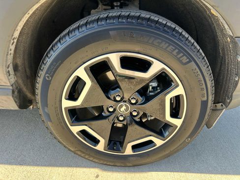 Used 2024 Ford Bronco Sport Outer Banks w/ Tech Package image 9