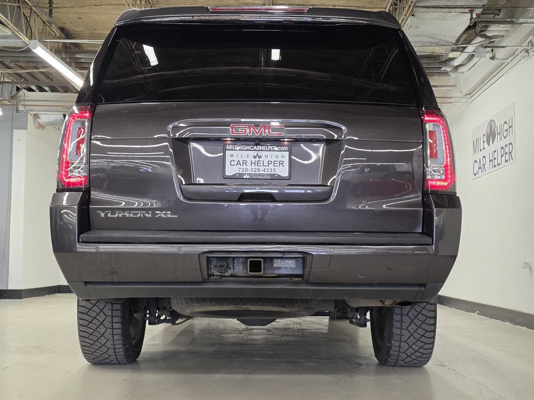 Used 2017 GMC Yukon XL SLE AWD/4WD image 10