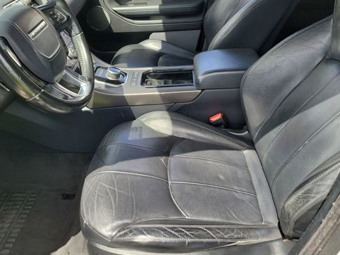 Used 2018 Land Rover Range Rover Evoque SE AWD/4WD image 20