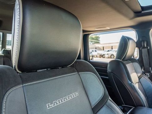 Used 2020 RAM 2500 Laramie w/ Night Edition image 46