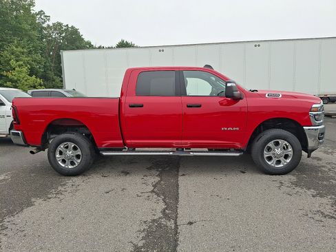 Used 2026 RAM 2500 Big Horn AWD/4WD image 7