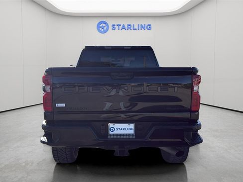 Used 2023 Chevrolet Silverado 2500 Custom w/ Custom Convenience Package image 7