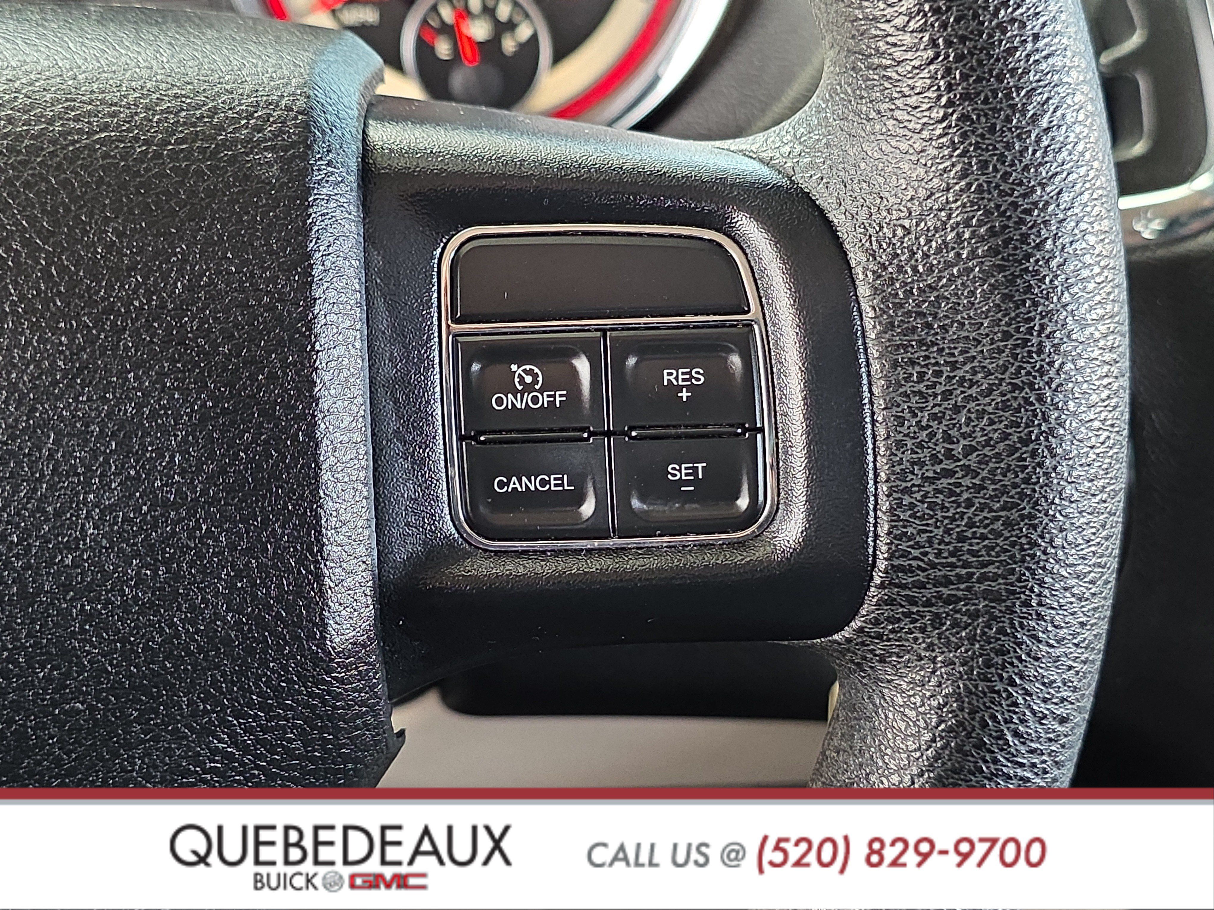 Used 2019 Dodge Grand Caravan SE w/ UConnect Hands-Free Group FWD image 13