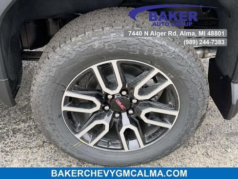 New 2026 GMC Sierra 1500 AT4 w/ AT4 Premium Package AWD/4WD image 36