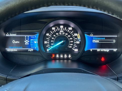 Used 2024 Ford Edge SEL image 29