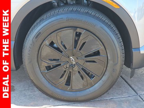 New 2025 Chevrolet Blazer EV LT w/ Midnight/Sport Edition image 38