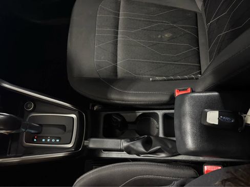 Used 2022 Ford EcoSport SE w/ SE Convenience Package image 29