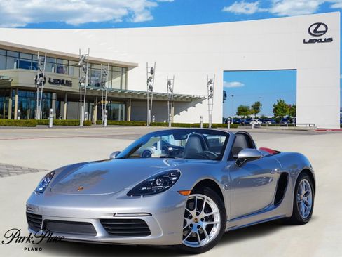 Used 2024 Porsche 718 Boxster image 1