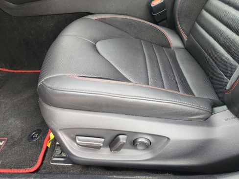 Used 2020 Toyota Avalon TRD FWD image 29