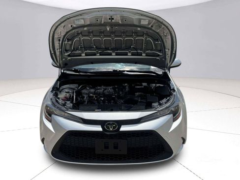 Used 2021 Toyota Corolla LE FWD image 72