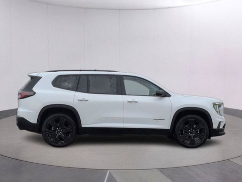 New 2026 GMC Acadia Elevation w/ Black Edition FWD image 2