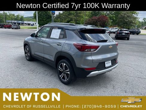 Used 2024 Chevrolet TrailBlazer LT w/ Driver Confidence Package FWD image 44
