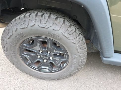 Used 2015 Jeep Wrangler Sport AWD/4WD image 10