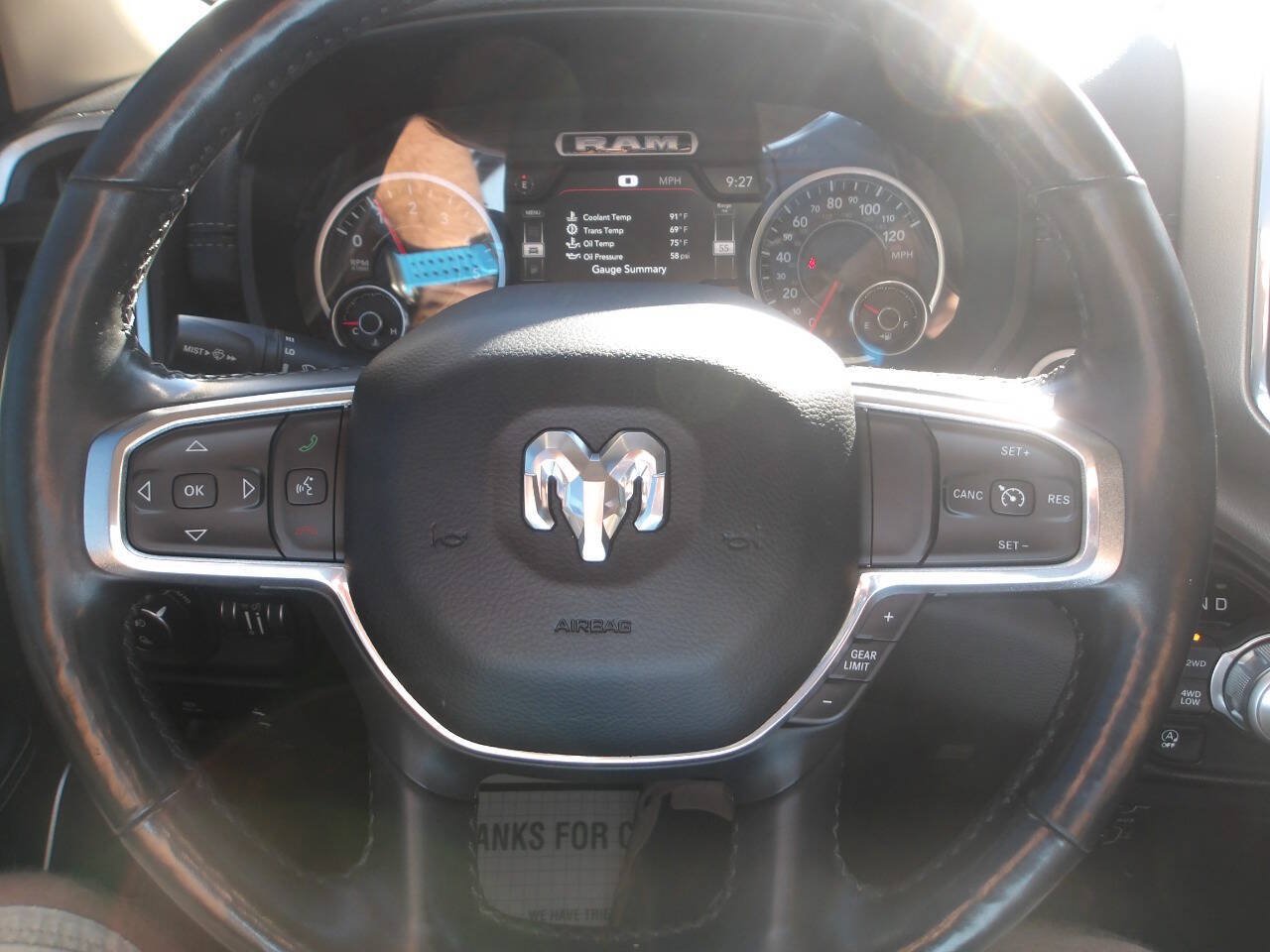 Used 2019 RAM 1500 Laramie AWD/4WD image 13
