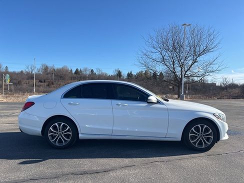 Used 2017 Mercedes-Benz C 300 4MATIC Sedan image 3