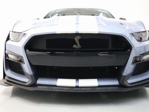 Used 2022 Ford Mustang Shelby GT500 w/ Carbon Fiber Track Pack image 59