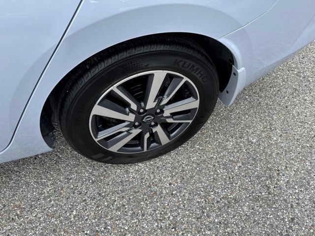 Used 2025 Nissan Versa SV w/ Trunk Package FWD image 35