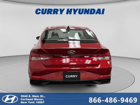 Used 2023 Hyundai Elantra SEL w/ Convenience Package FWD image 4