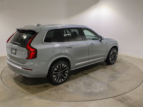 Used 2026 Volvo XC90 B6 Plus w/ Protection Package Premier image 5