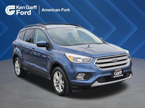 Used 2018 Ford Escape SE AWD/4WD image 1