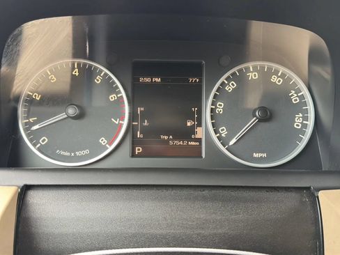 Used 2013 Land Rover LR4 HSE AWD/4WD image 16